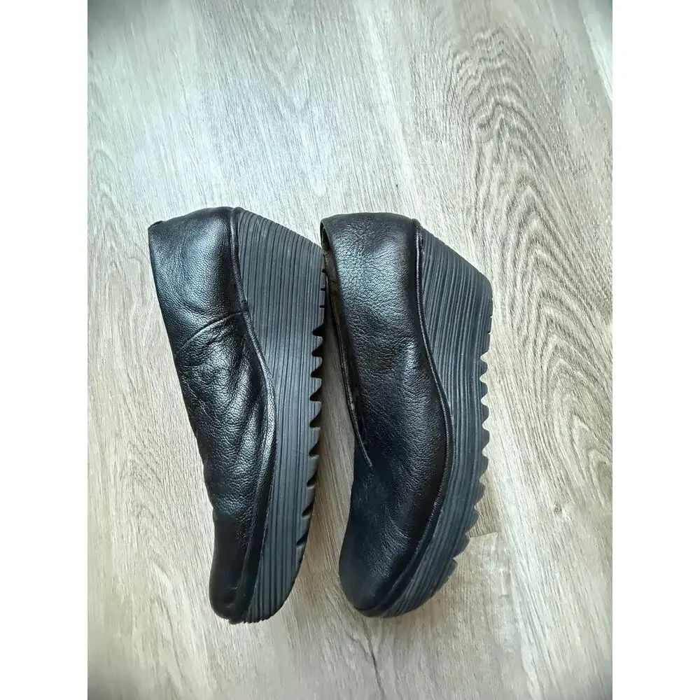 Fly Longdon Yaz Slip on Wedge Shoe, Black Leather, Women's size 38